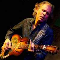 brooks-williams-1.jpg->description